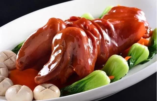 鯽魚怎么燒?？肥腸怎么爆?？鴨子怎么鹵?？…瀘州公布一批地方特色菜技術(shù)規(guī)范！(圖2)