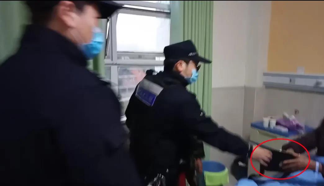 七旬老太遺失手術(shù)費5000余元，瀘縣民警幫助找回(圖5)
