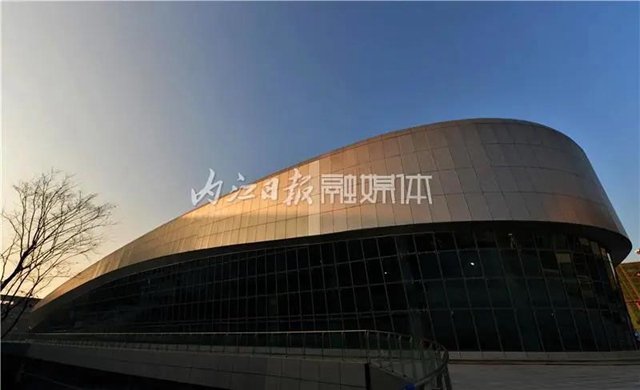 16萬平方米！內(nèi)江的“鳥巢”“水立方”震撼亮相(圖5)