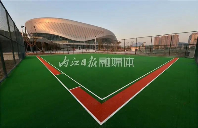 16萬平方米！內(nèi)江的“鳥巢”“水立方”震撼亮相(圖12)