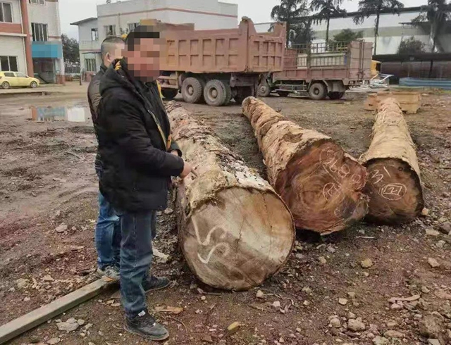 見“材”起意 瀘州司機費勁盜竊卻在銷贓時遇見了他……(圖4)
