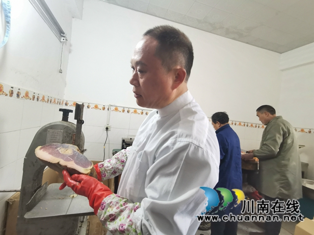 瀘縣：趕制“土火腿”，讓就地過年不缺“家鄉(xiāng)味”(圖5)