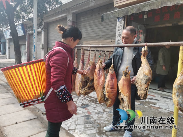 瀘縣：趕制“土火腿”，讓就地過年不缺“家鄉(xiāng)味”(圖6)