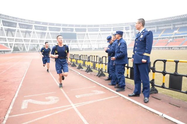 瀘州市消防救援支隊(duì)開(kāi)展全員崗位練兵考核(圖2)