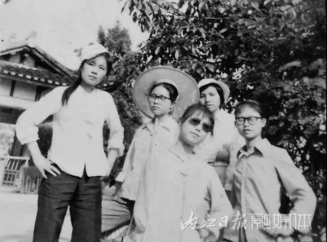 震撼！64張絕版老照片曝光，這是“60后”內江人的回憶(圖18)