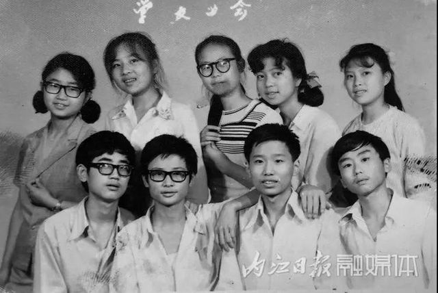 震撼！64張絕版老照片曝光，這是“60后”內江人的回憶(圖36)