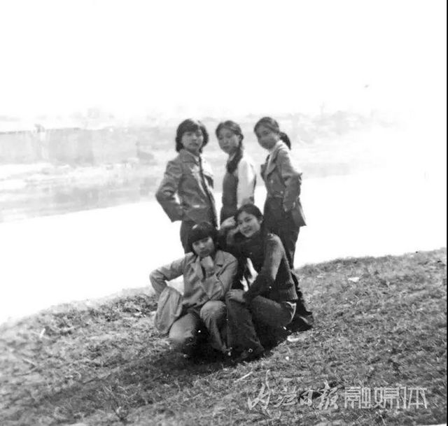 震撼！64張絕版老照片曝光，這是“60后”內江人的回憶(圖48)