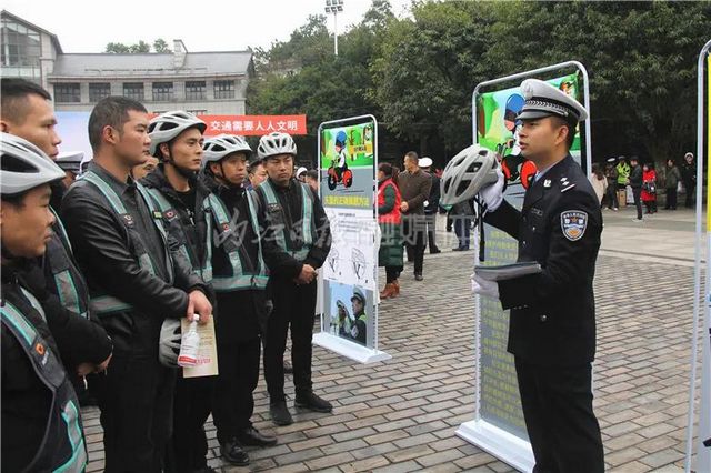 “鐵包肉”，2起事故2死2傷！內(nèi)江警方：請市民千萬吸取教訓(xùn)
