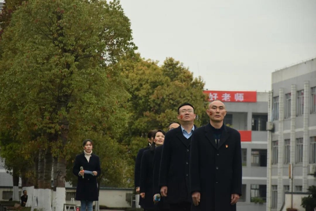 “話安全 敬英雄 學(xué)黨史 抒夢(mèng)想”，瀘州十八中別樣開(kāi)學(xué)第一課干貨滿滿(圖5)