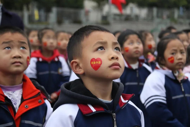 “話安全 敬英雄 學(xué)黨史 抒夢(mèng)想”，瀘州十八中別樣開(kāi)學(xué)第一課干貨滿滿(圖23)