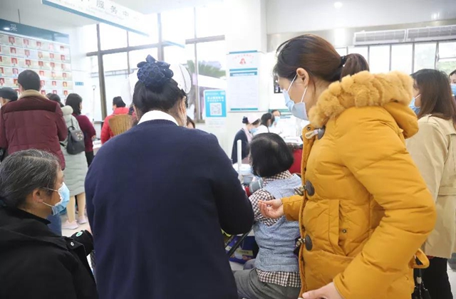 【擴散】更年期的女人不敢惹？小心身體的這些變化！(圖10)