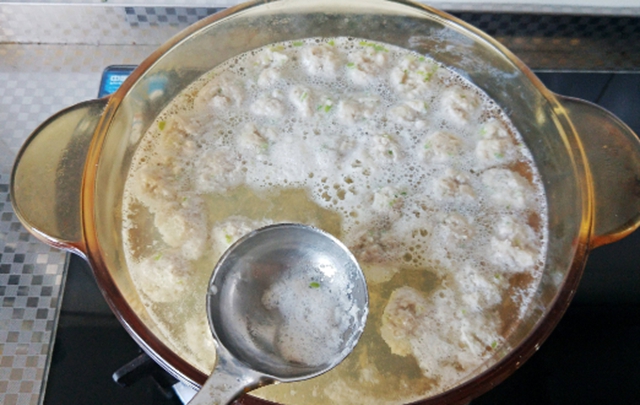 【分享】燉肉時(shí)的浮沫，是精華還是臟東西？原來(lái)……(圖7)