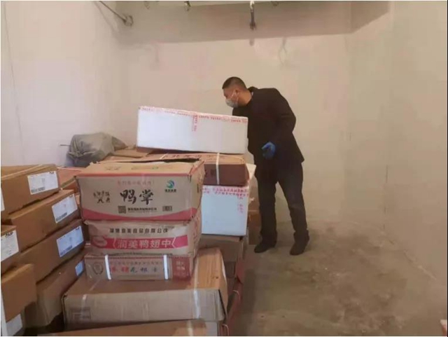 嚇人！冷凍雞爪從隆昌發(fā)往納溪，國(guó)產(chǎn)貨被調(diào)包成進(jìn)口貨！(圖3)