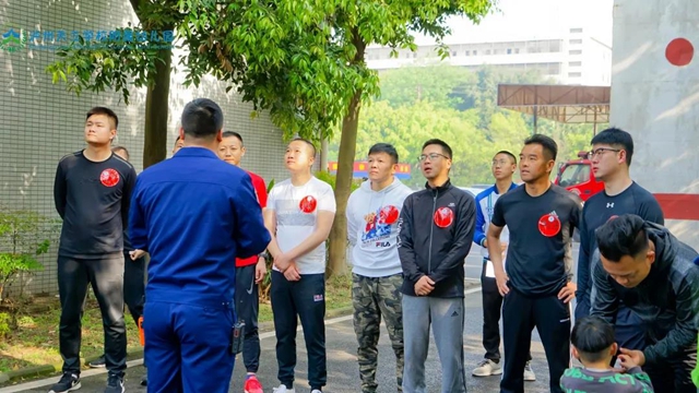 隊站開放丨瀘州消防迎來了這批“特殊朋友”(圖1)