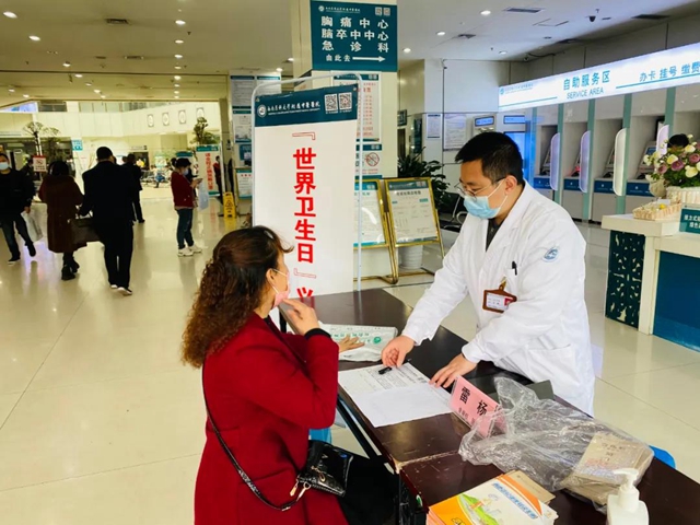 【注意】傷害頸椎的6種行為，您每天都在做？(圖2)