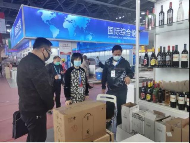 @瀘州人 齊心協(xié)力，為酒博會(huì)保駕護(hù)航！(圖7)