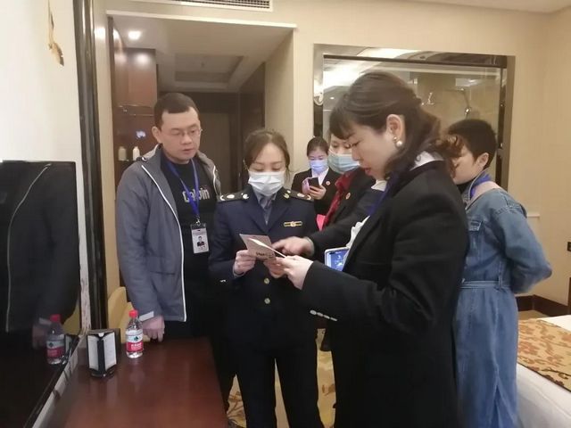 @瀘州人 齊心協(xié)力，為酒博會(huì)保駕護(hù)航！(圖6)