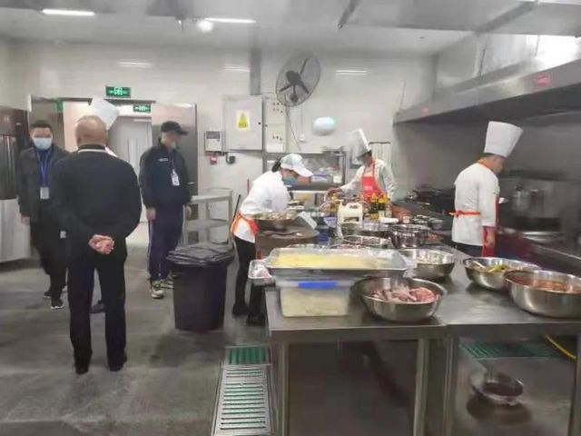 @瀘州人 齊心協(xié)力，為酒博會(huì)保駕護(hù)航！(圖13)