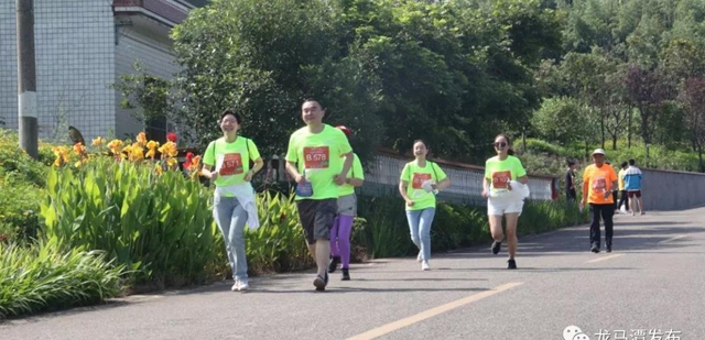 手慢無！龍馬潭松灘湖環(huán)湖馬拉松開始報名！(圖9)