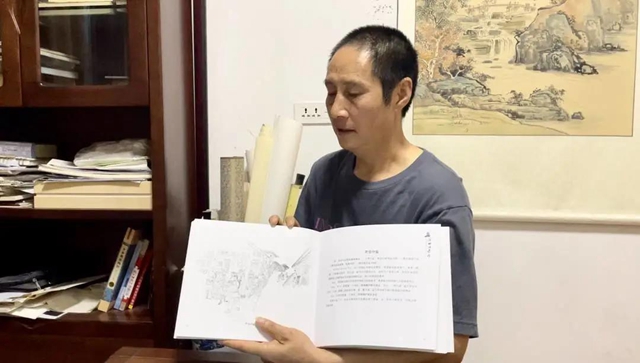 晚上賣烤魚，白天當畫家，古藺這個男子太牛了！
