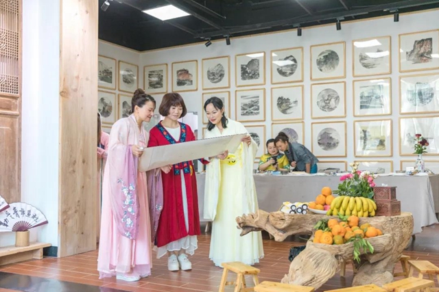酒城女創(chuàng)聯(lián)盟攜手青年畫社：傳承傳統(tǒng)文化，展示古韻空間(圖6)