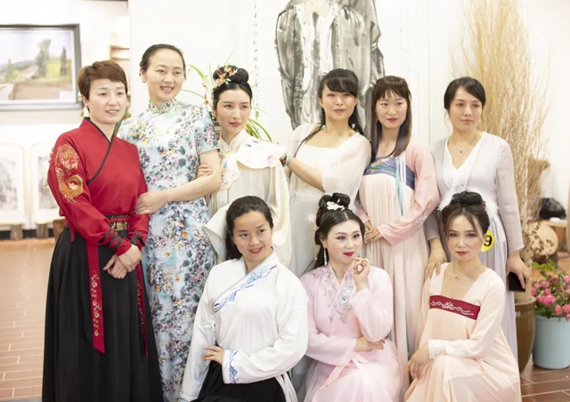 酒城女創(chuàng)聯(lián)盟攜手青年畫社：傳承傳統(tǒng)文化，展示古韻空間(圖11)