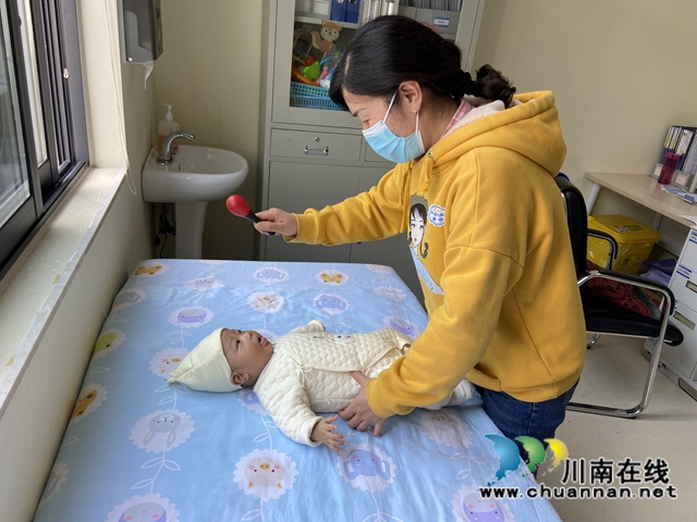 瀘州市人民醫(yī)院兒?？漆t(yī)生黃萍：家長和寶寶們眼中的“黃媽媽”