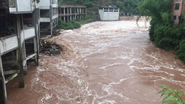 合江部分鄉(xiāng)鎮(zhèn)暴雨！先灘可看＂海＂……(圖3)