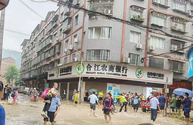 合江部分鄉(xiāng)鎮(zhèn)暴雨！先灘可看＂海＂……(圖8)
