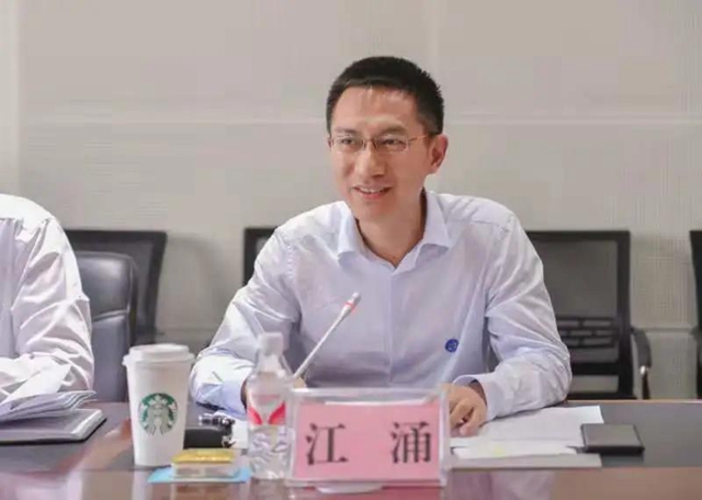 西南醫(yī)科大學臨床醫(yī)學院·附屬醫(yī)院與4家社區(qū)衛(wèi)生服務中心舉行社區(qū)實踐教學基地簽約授牌儀式(圖3)