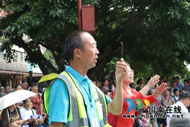 龍馬潭區(qū)：這群老人自編自演，為建黨百年獻上精彩文藝巡演(圖4)