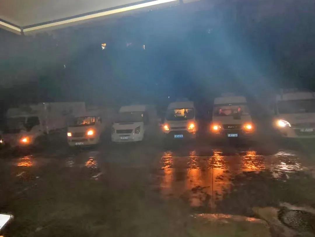 疾控人的不眠夜，只為第一時間把疫苗送到你身邊(圖3)