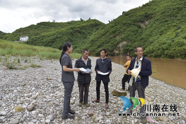 古藺縣法院：強制執(zhí)行護生態(tài)，增殖放流赤水河(圖4)