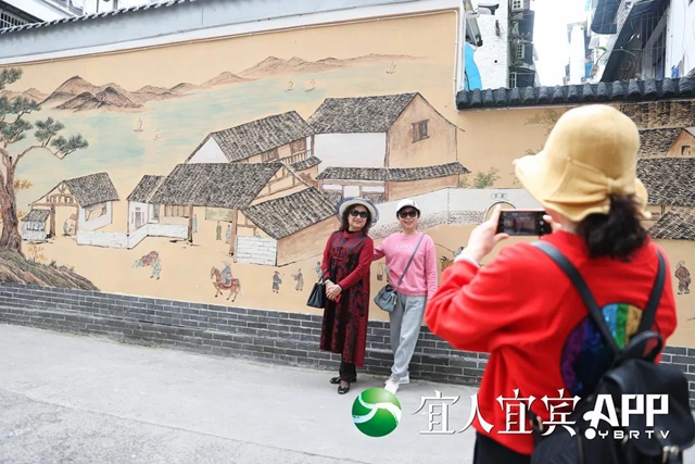 獨(dú)居老人兩天沒(méi)“刷臉”就自動(dòng)報(bào)警！宜賓這些老舊小區(qū)變化多！(圖4)