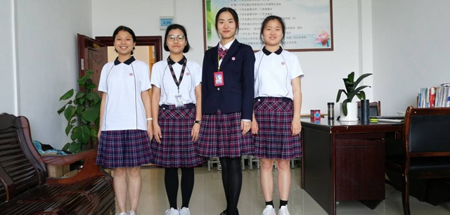 全國僅35名！瀘縣二中張詩語成為瀘州首位女空軍飛行學(xué)員(圖1)