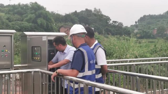 漂亮！內(nèi)江90個“超級凈水器”全部通過竣工驗收——