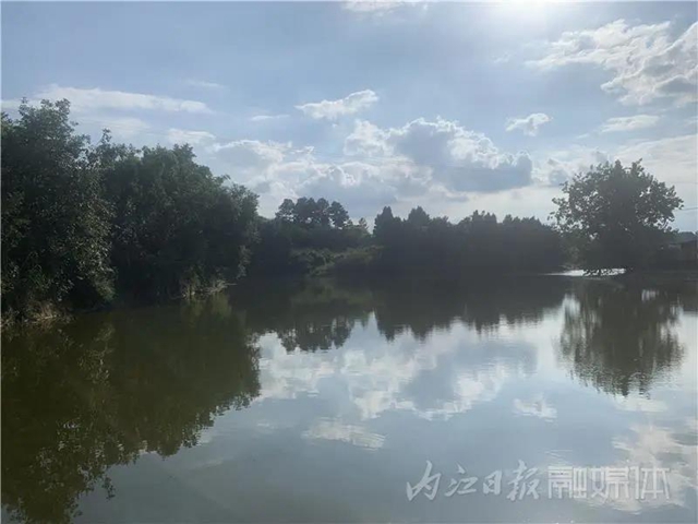 湖光山色兩相和，內(nèi)江這處“寶藏”湖泊太適合夏天出游！(圖2)