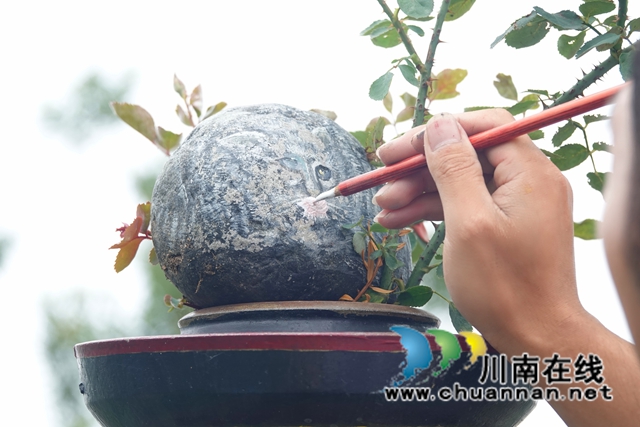 古超靜：古藺大山深處的苗族畫家(圖12)