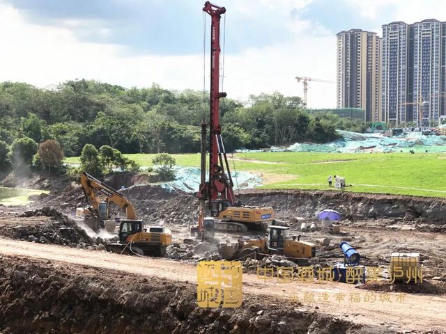 布局商業(yè)區(qū)、汽車站……瀘州高鐵站北廣場主體工程預計年底竣工(圖2)
