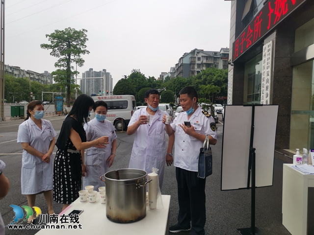 瀘州美嬰兒婦產(chǎn)醫(yī)院常態(tài)化疫情防控工作通過(guò)復(fù)核，可正常收治病人！(圖3)