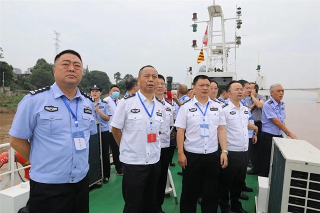 全省公安機關(guān)服務保障長江經(jīng)濟帶高質(zhì)量發(fā)展工作推進會在瀘州召開(圖5)