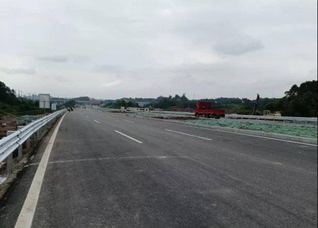 8分鐘跑完全程！宜慶路連接線主線全幅通車(圖2)