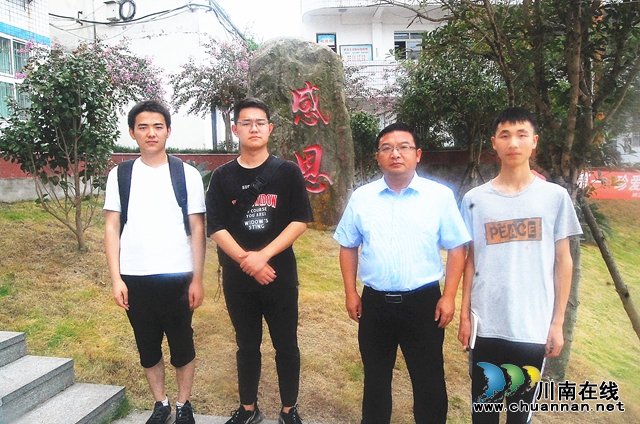 納溪區(qū)護國中學(xué)：這三個“別人家的孩子”，何以成為高考“前三強”？ (圖1)