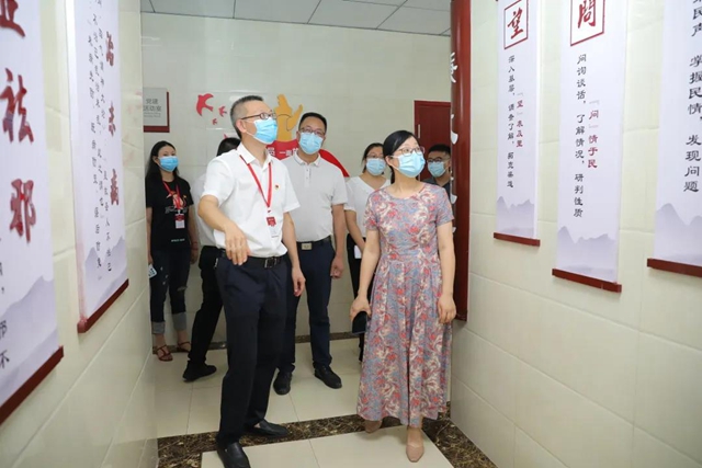 瀘州市委組織部到合江縣中醫(yī)醫(yī)院調(diào)研黨建工作(圖6)