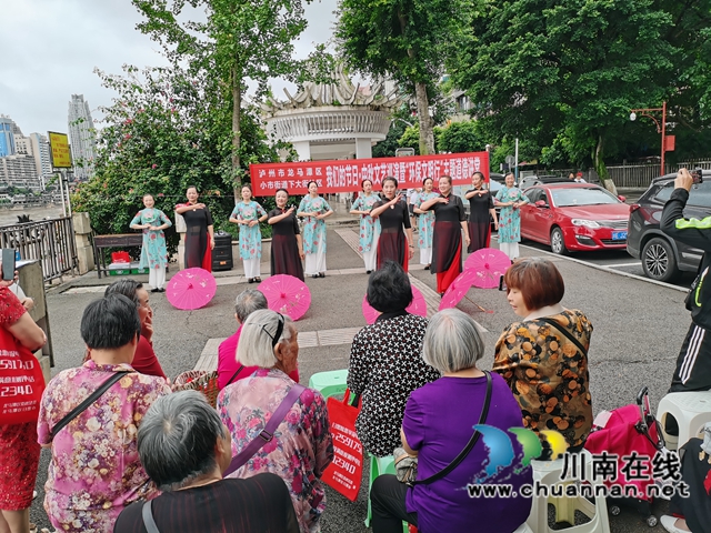 龍馬潭區(qū)小市街道：中秋巡演傳承文化有歡樂，文明講堂建設(shè)美麗大環(huán)境(圖1)