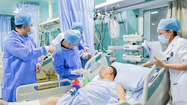 【瀘縣地震】放心，地震傷員在這里治療有保障！(圖13)
