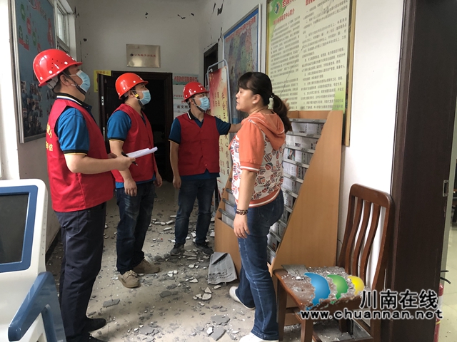 瀘縣住建局火速開(kāi)展房屋震害地毯式排查(圖8)