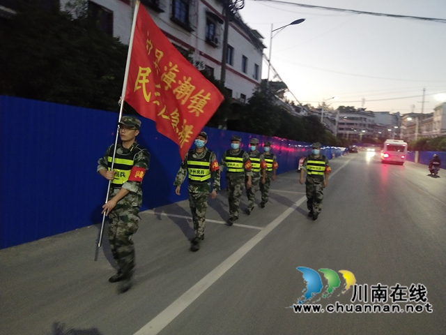 地震無情人有愛，瀘縣海潮鎮(zhèn)志愿者馳援災(zāi)區(qū)不停歇(圖1)