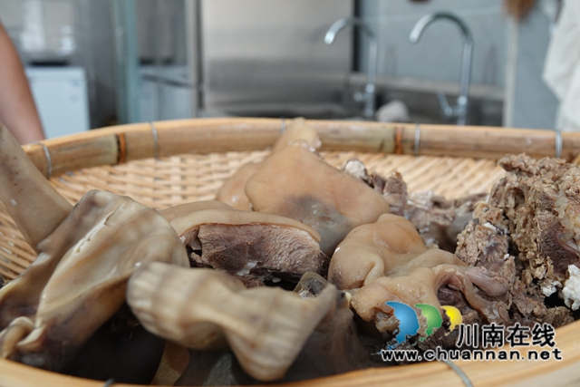 古藺：好生態(tài)變好“錢(qián)景”，高山羊跑出致富加速度(圖13)