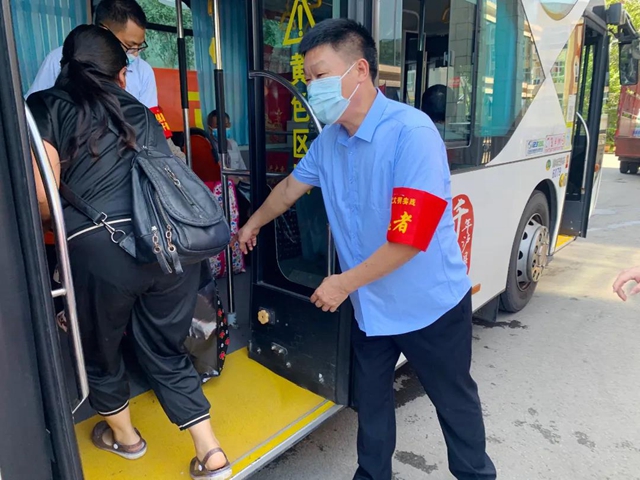 守望相助 共克時艱 | 中實集團全力轉(zhuǎn)移受災瀘縣人民(圖6)